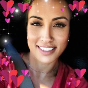 Meet your Posher, Ellaina